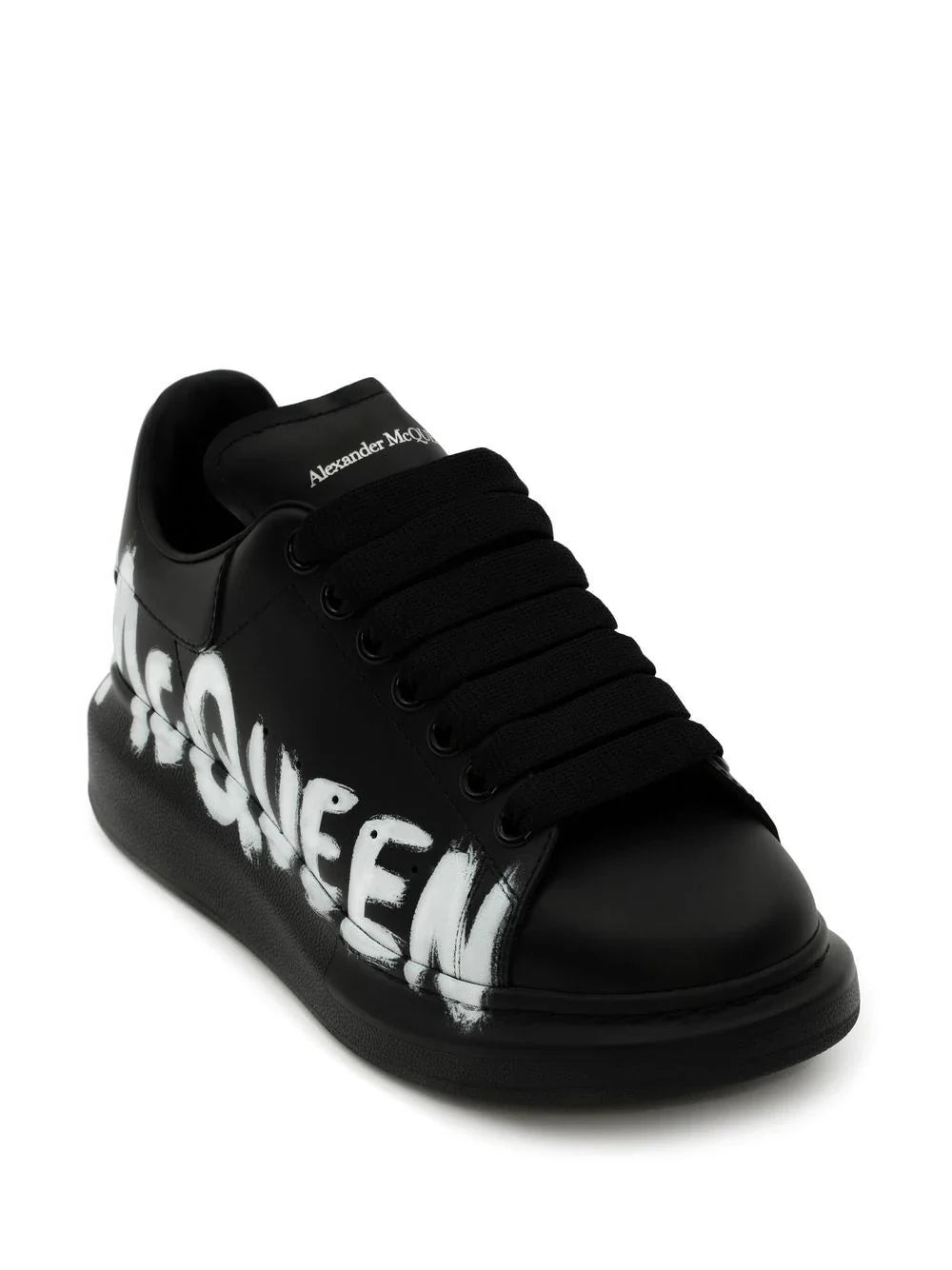 N373O Alexander McQueen Graffiti-print Oversized sneakers
