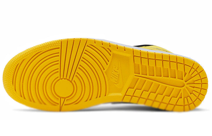 N370O JORDAN 1 AIR JORDAN 1 MID SE YELLOW TOE
