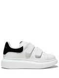 N372O Alexander McQueen Kids
Oversized touch-strap sneakers