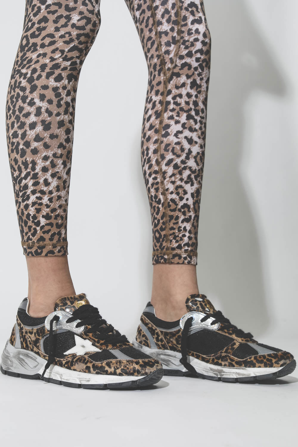 Golden Goose Femme Sneakers Running Dad – Leo Black