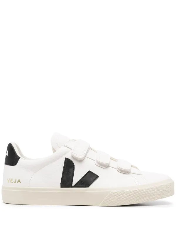 VEJA tenis Recife blanco negro