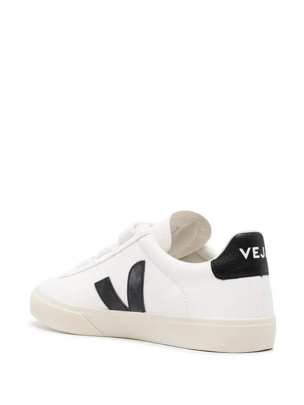 VEJA tenis Recife blanco negro