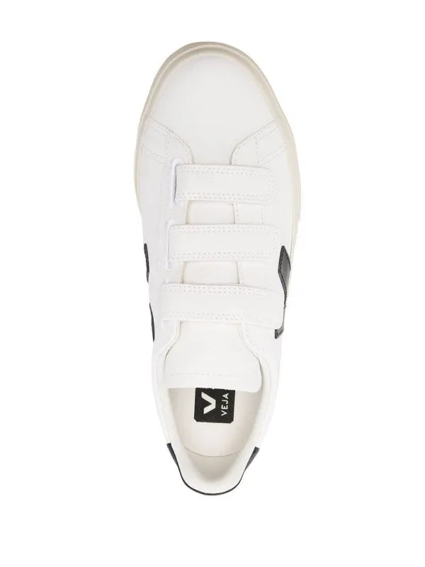 VEJA tenis Recife blanco negro