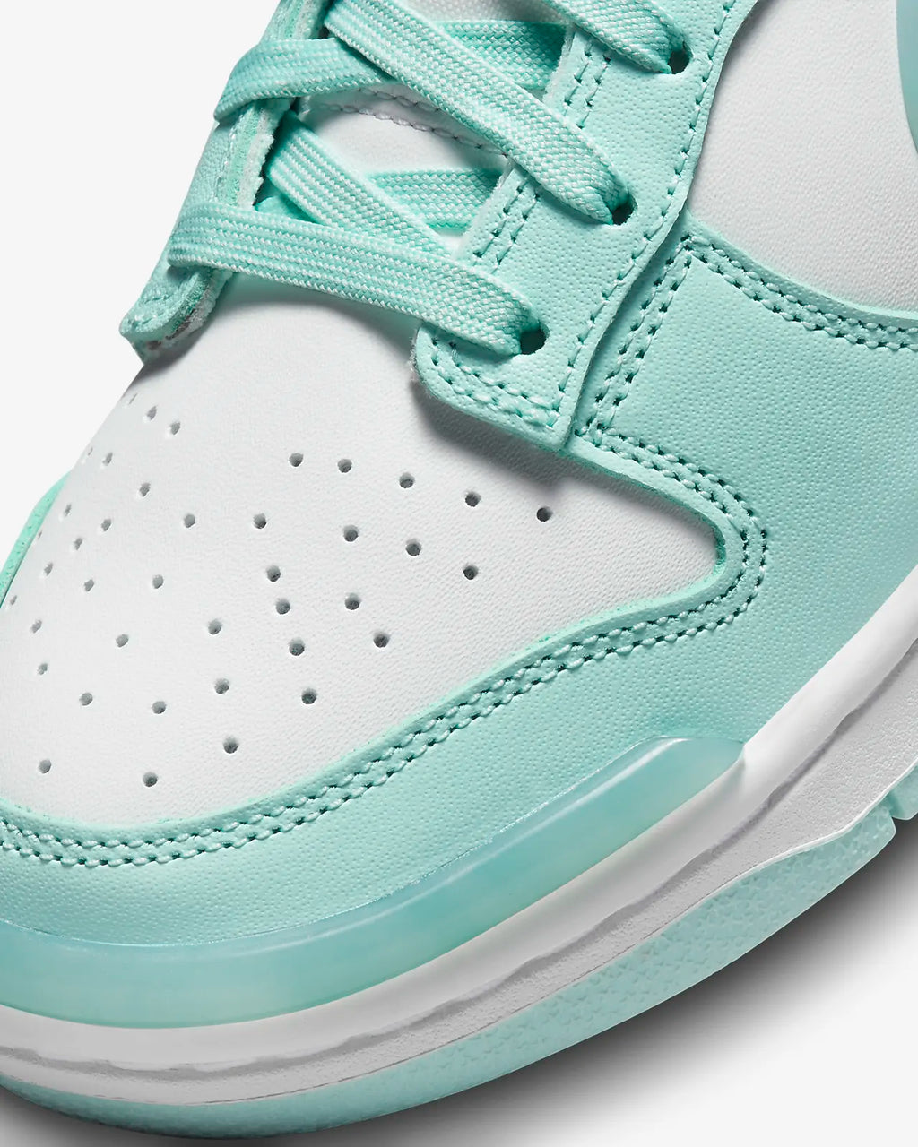 N372O Nike Dunk Low Twist