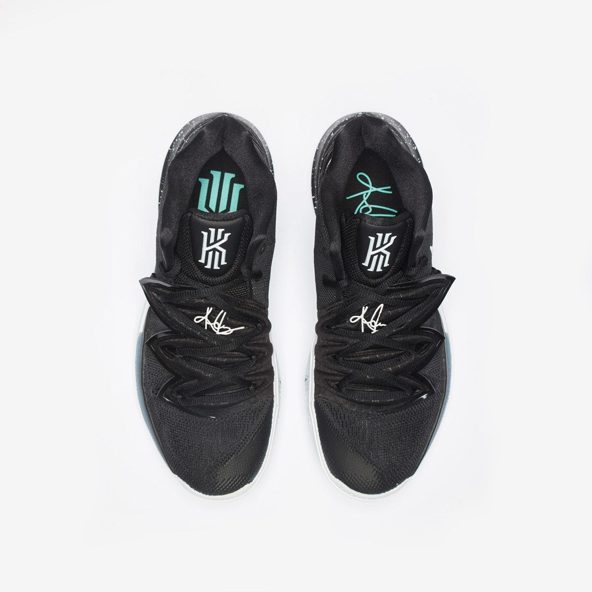 Nike Kyrie 5 Black Magic negro blanco