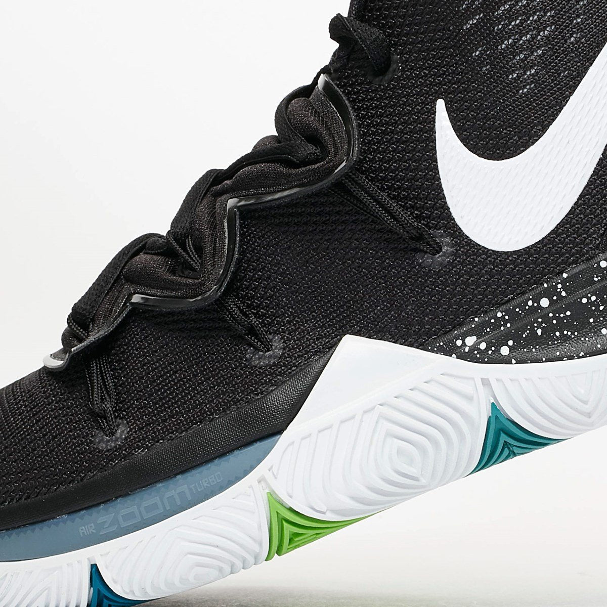Nike Kyrie 5 Black Magic negro blanco