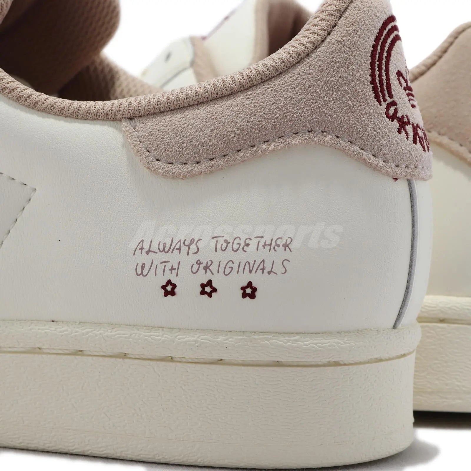 N372O Adidas Originals x YU NAGABA Superstar Blanco Borgoña BEIGE VINO