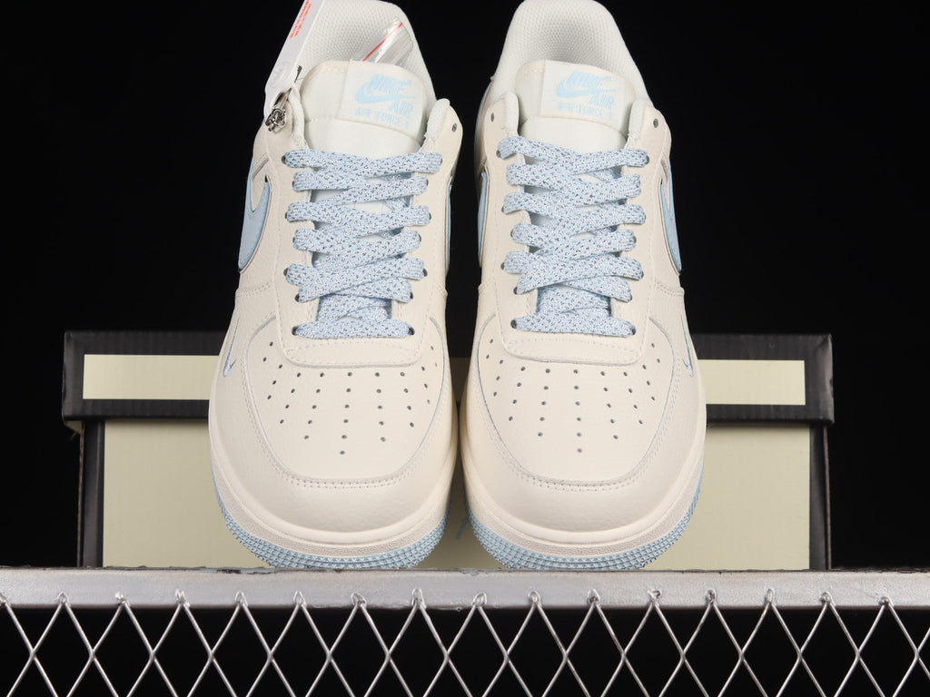 N372O Nike Air Force 1 07 Low Keep Fresh Beige Blue Silver Azul Plata
