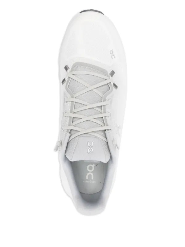 On Running tenis Cloud blanco triple white