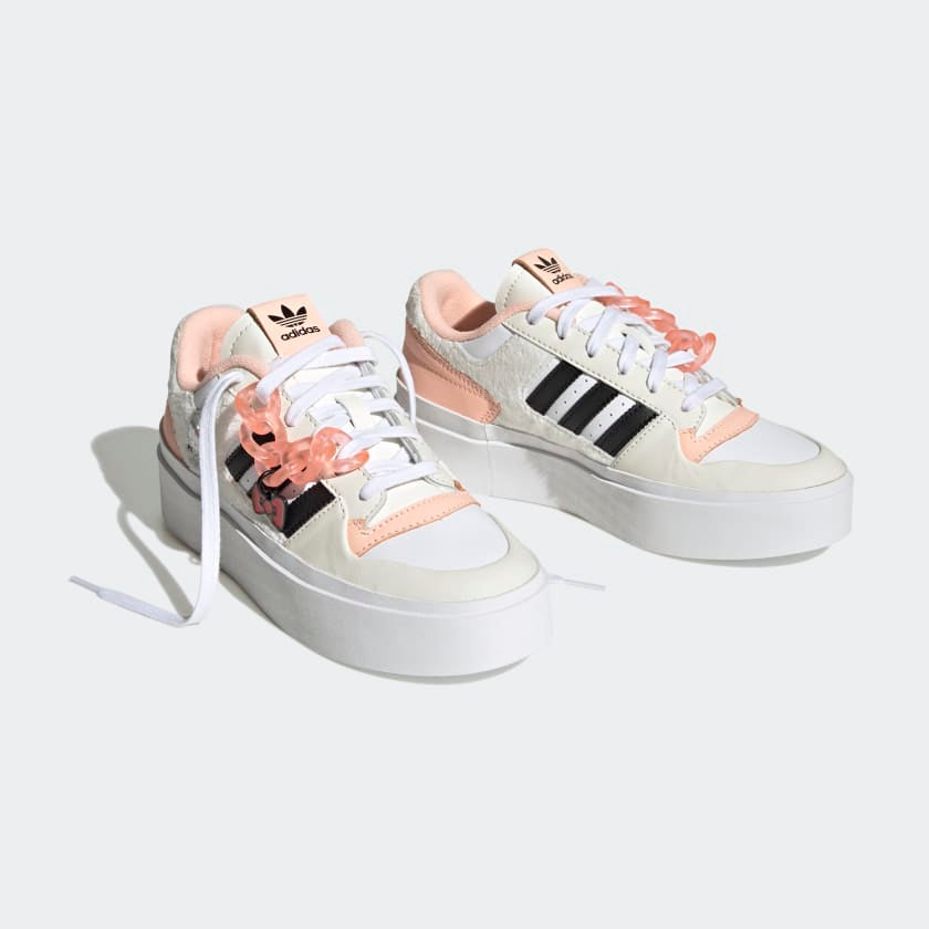 N373O TENIS FORUM BONEGA Hello kitty