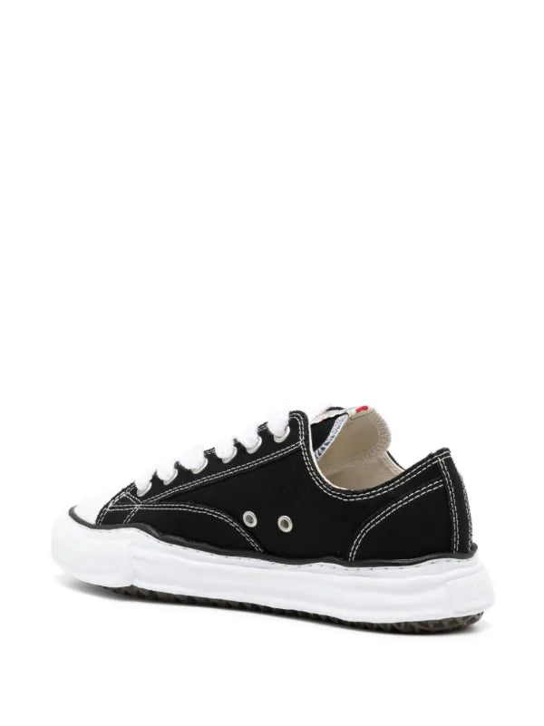 Tenis Maison MIHARA YASUHIRO
tenis Peterson