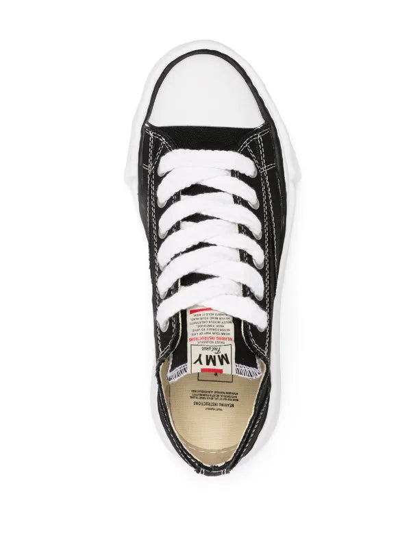 Tenis Maison MIHARA YASUHIRO
tenis Peterson