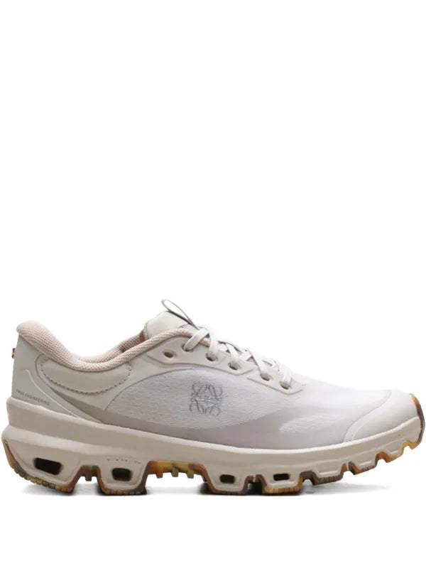 On Running zapatillas Cloudventure 2 "Loewe - Sand