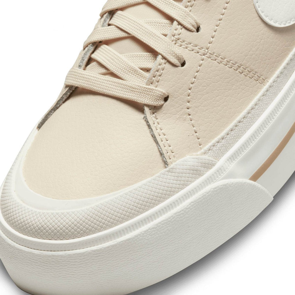 N374O Nike Court Legacy Lift Calzado para mujer beige