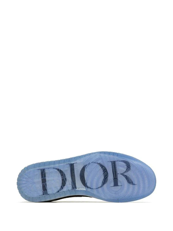 N370O tenis Air Jordan 1 Low de Jordan x Dior