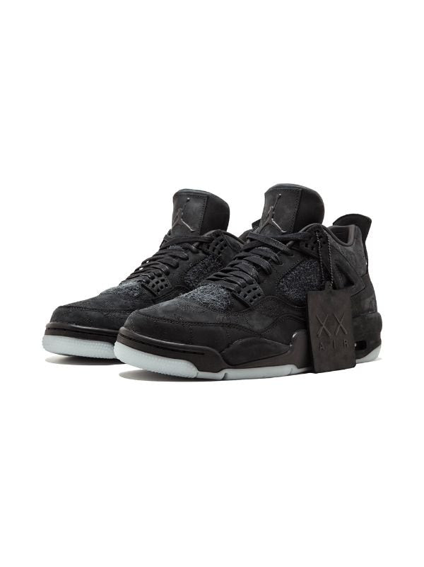 N370O Jordan Air Jordan 4 Retro Kaws negro