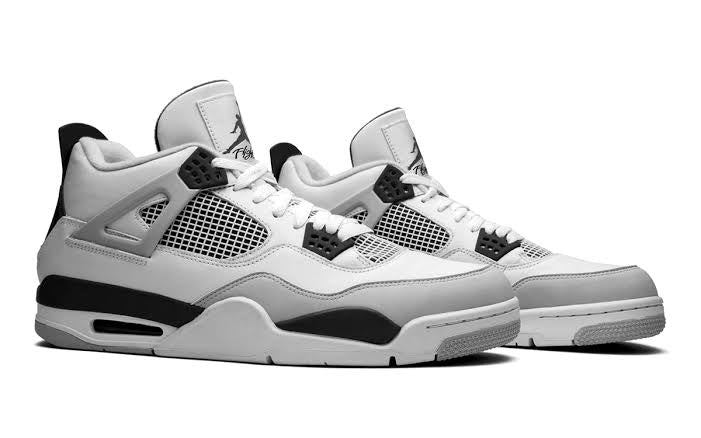 N375O (G5) Jordan 4 military Black