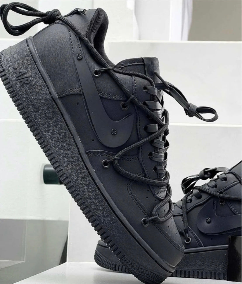 N370O tenis bajos Nike air force customizado negro